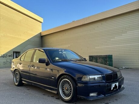 BMW 320 1997