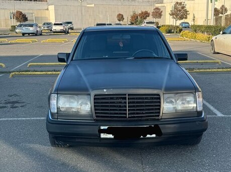 Mercedes E 300 d 1990