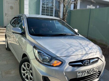 Hyundai Accent 2014