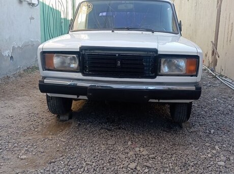 LADA (VAZ) 2107 2004