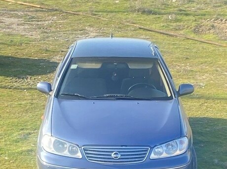 Nissan Sunny 2005