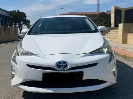 Toyota Prius 2018
