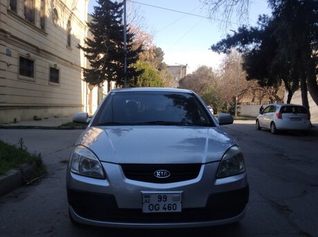 Kia Rio 2005