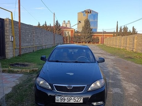 Daewoo Gentra 2014