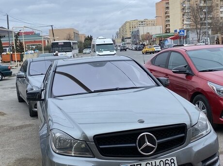 Mercedes C 250 2012