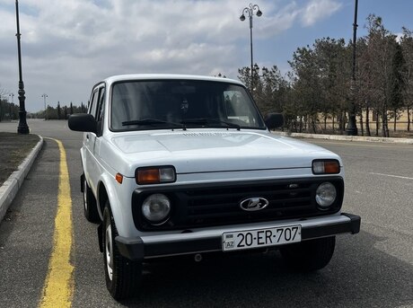 LADA (VAZ) Niva 2014