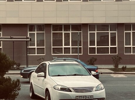 Daewoo Gentra 2014