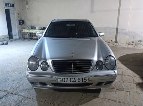 Mercedes E 240 2000