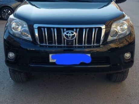 Toyota Land Cruiser Prado 2013