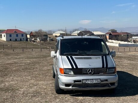 Mercedes Vito 2001