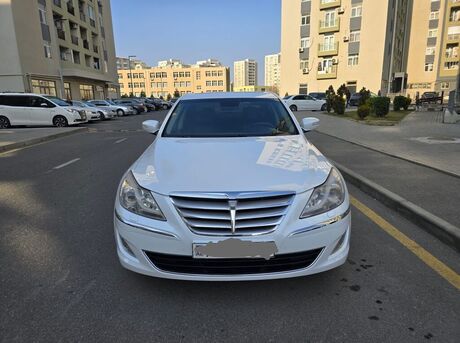 Hyundai Genesis 2014