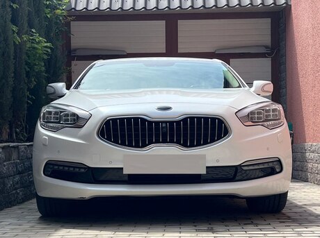 Kia Quoris 2013