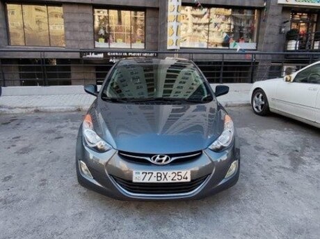 Hyundai Elantra 2013