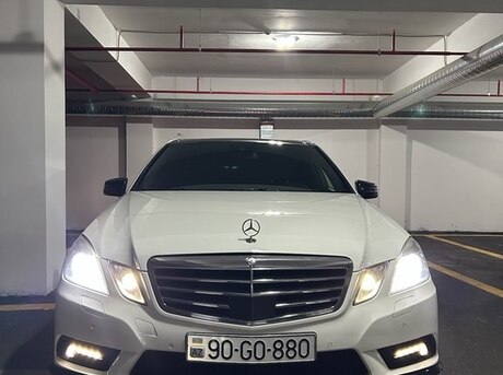 Mercedes E 200 2011