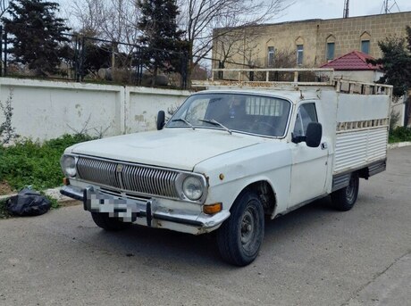 GAZ 24 1989