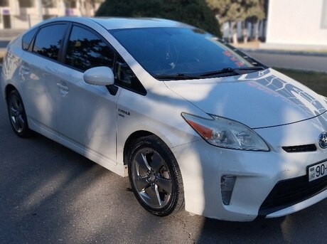 Toyota Prius 2012