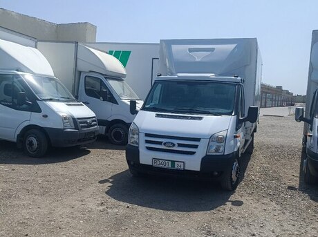 Ford Transit 2011