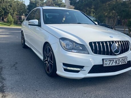 Mercedes C 250