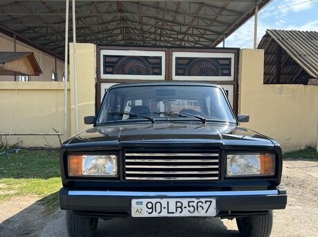 LADA (VAZ) 2107 2011