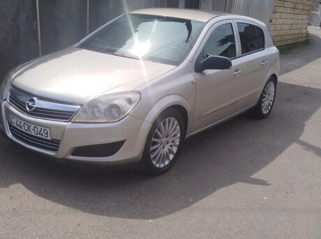 Opel Astra 2007