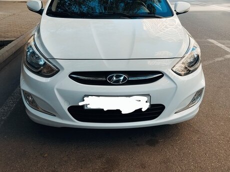 Hyundai Accent 2014