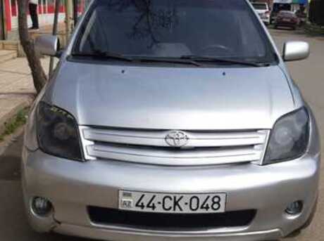 Toyota Yaris 2004