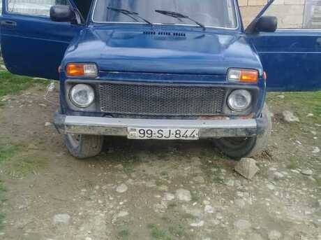 LADA (VAZ) Niva 2013