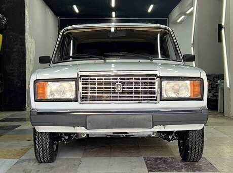 LADA (VAZ) 2107 2009