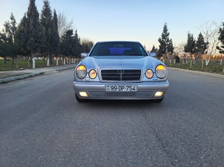 Mercedes E 240 1998