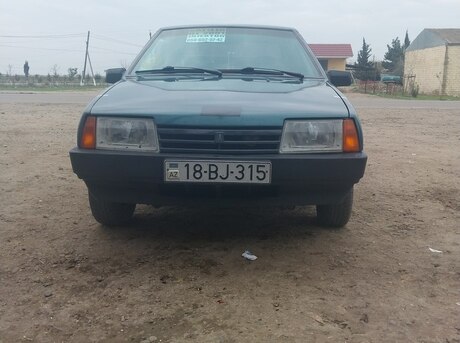 LADA (VAZ) 21099 2001