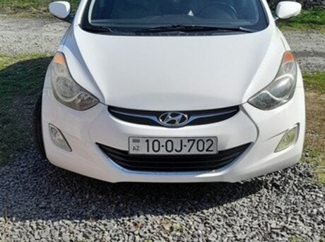 Hyundai Elantra 2011