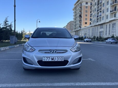 Hyundai Accent 2015