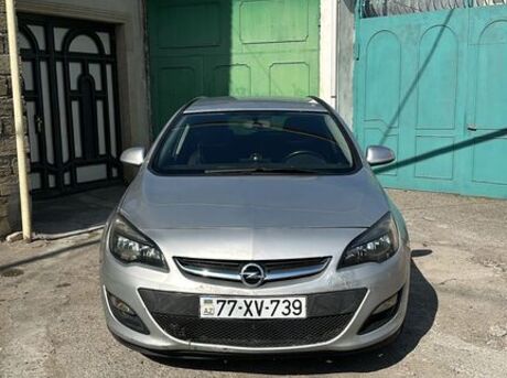 Opel Astra 2013