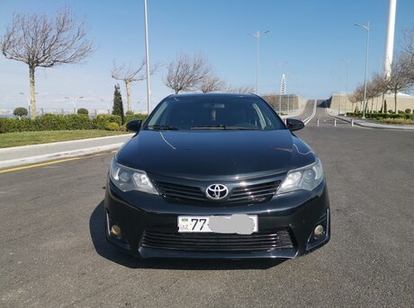 Toyota Camry 2012
