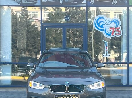 BMW 328 2013