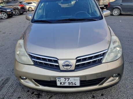 Nissan Tiida 2008