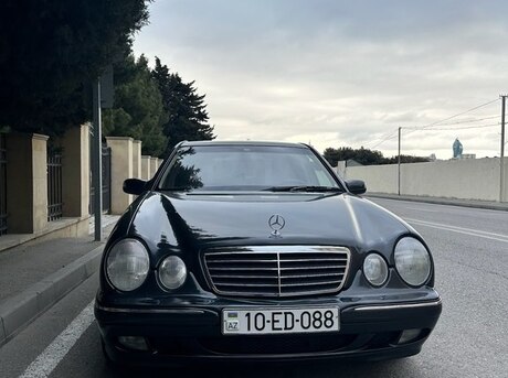 Mercedes E 270 2001