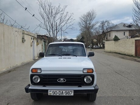 LADA (VAZ) Niva 2008