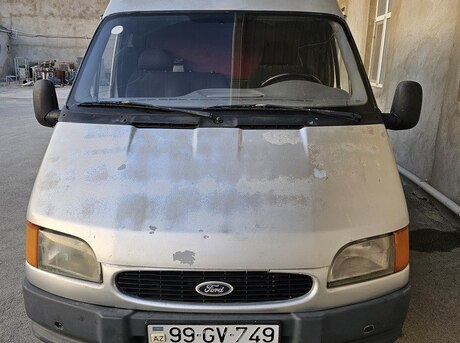 Ford Transit 1999