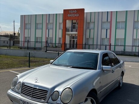 Mercedes E 240 1998