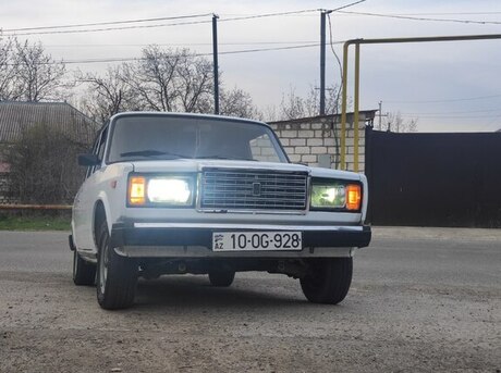 LADA (VAZ) 2107 2005