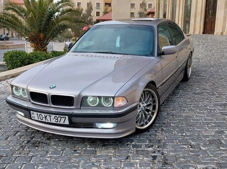 BMW 728 1997