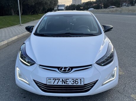 Hyundai Elantra 2011