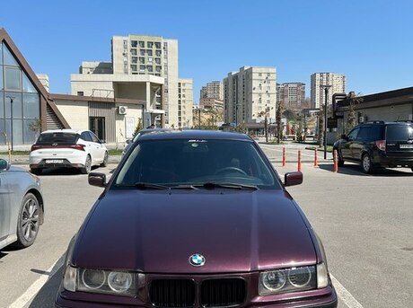 BMW 320 1995