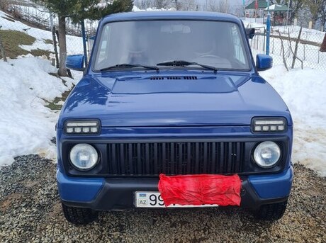 LADA (VAZ) Niva 2015