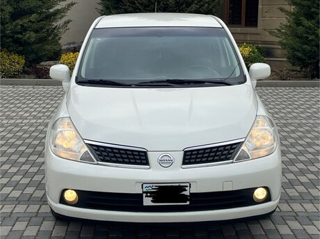 Nissan Tiida 2007