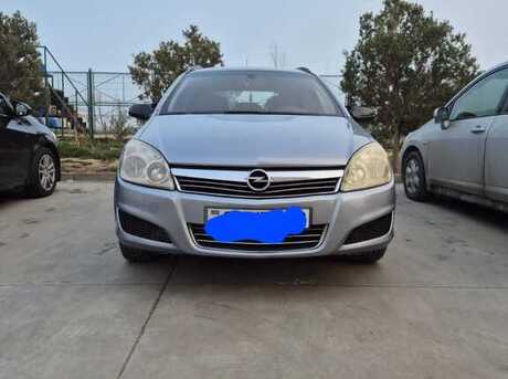 Opel Astra 2008