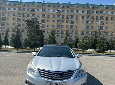 Hyundai Grandeur 2011
