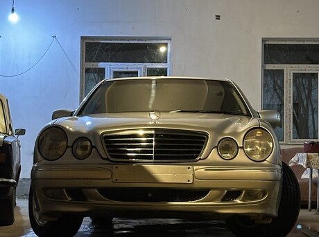 Mercedes E 320 2000