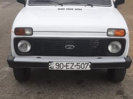 LADA (VAZ) Niva 2002